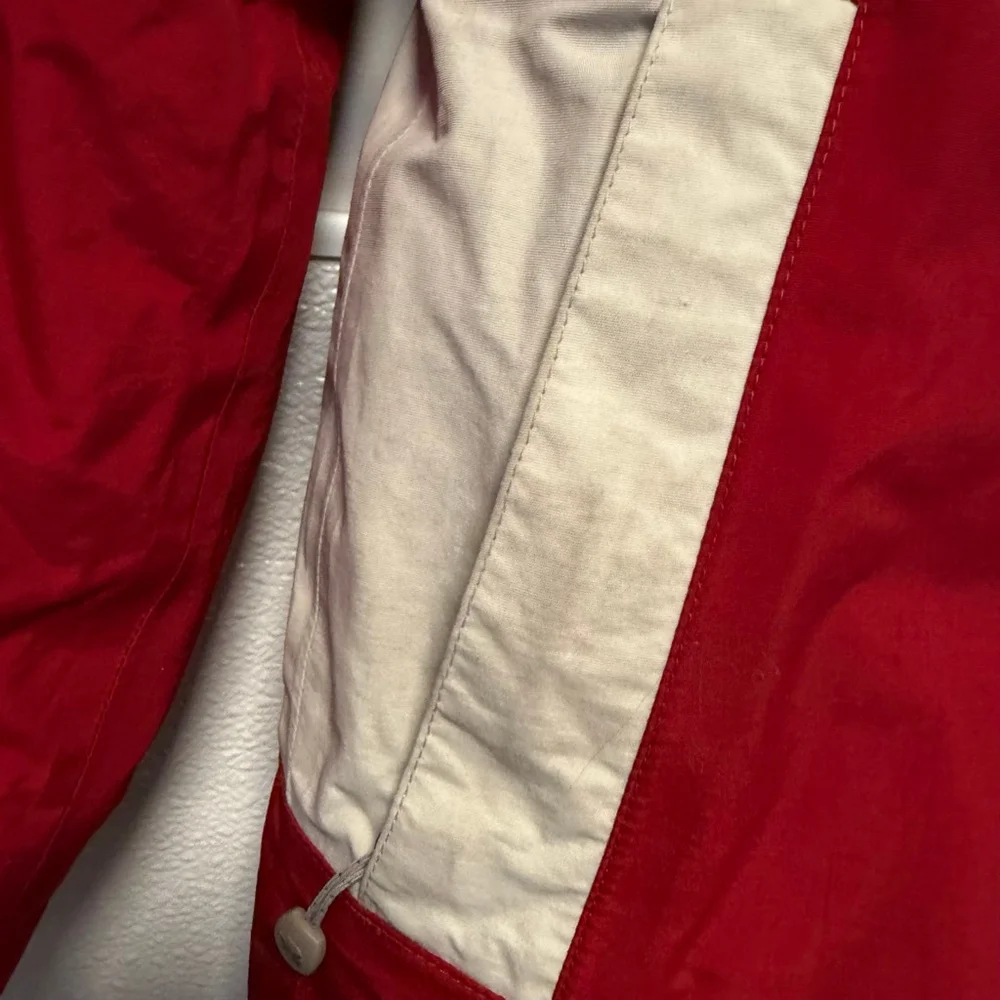 The North Face HyVent Ski Jacket Women's Size S Red 100% Nylon Full Zip no hood - Picture 8 of 16